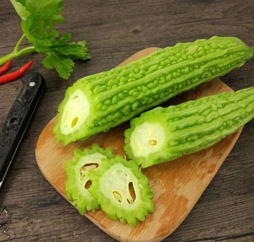 娱乐吃瓜配文,吃瓜群众背后的故事